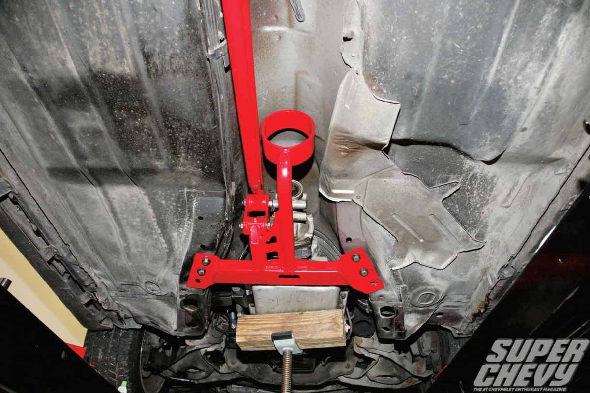 3rd-Gen-Fbody-Subframe-Control-Arm-Install-12